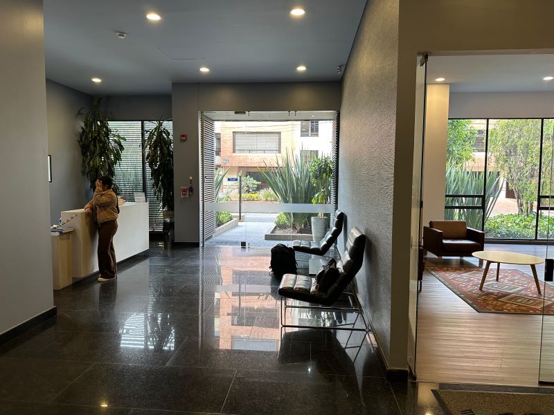 Golden_Club_House_Smart_Suites_101_03