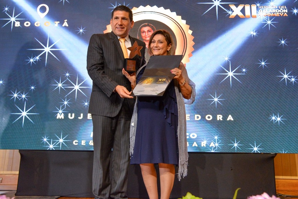 MyriamPremioCoomeva_01